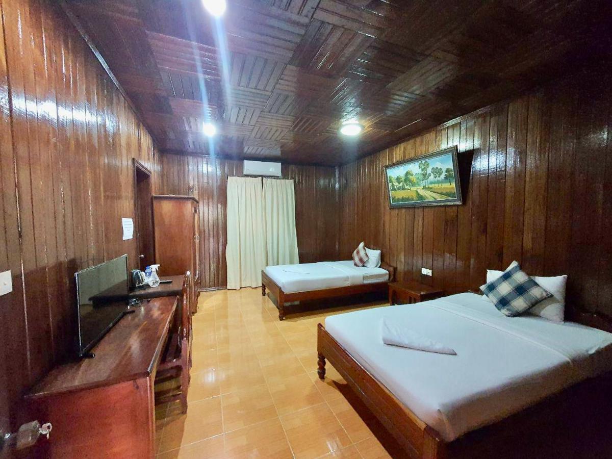 Sam Moon’s Hotel Angkor Wooden House Siem Reap Exterior foto