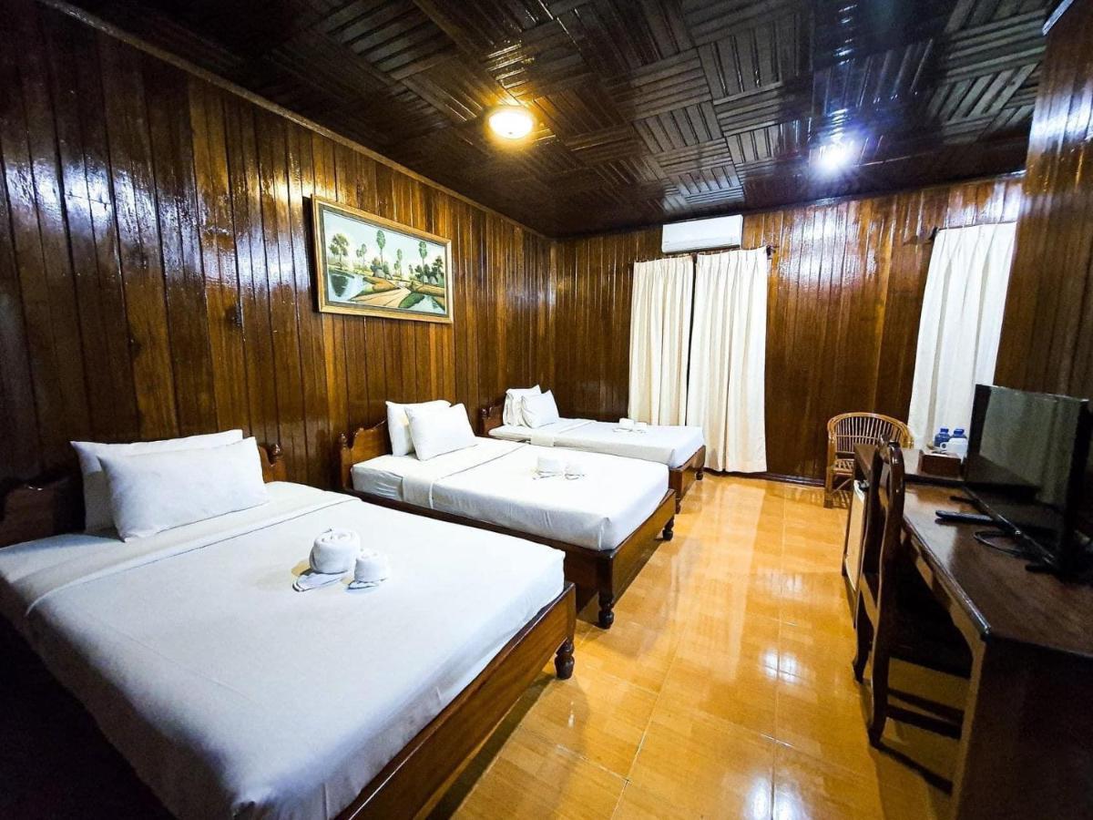 Sam Moon’s Hotel Angkor Wooden House Siem Reap Exterior foto